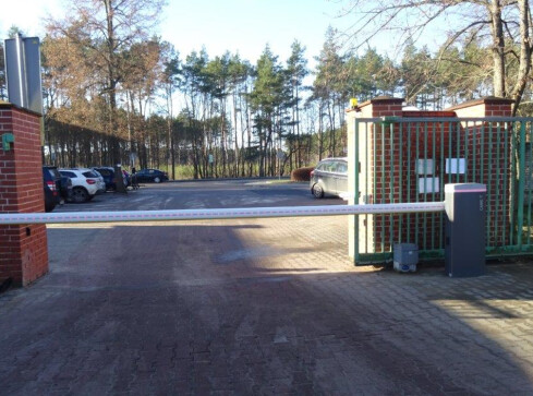 Nowe zasady wjazdu na cmentarz komunalny w Pile  - grafika