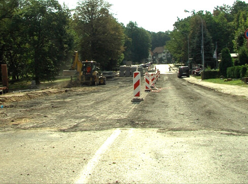 Drogowe ograniczenia w Czarnkowie  - grafika