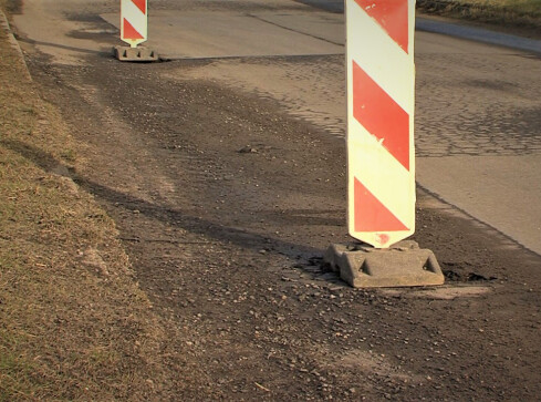 Ruszyło łatanie dziur po zimie - grafika