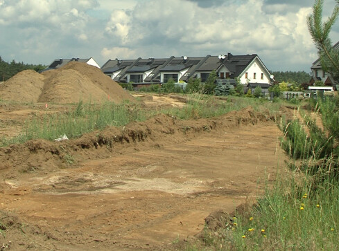Ślimaczą się prace na Kazimierza Wielkiego – narzekają mieszkań - grafika