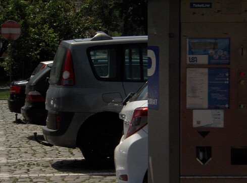 W Trzciance brakuje miejsc parkingowych - grafika