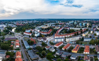 Zdjęcia z drona nowego ronda przy Okólnej w Pile 