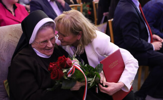 Medal za pracę z niepełnosprawnymi dziećmi 