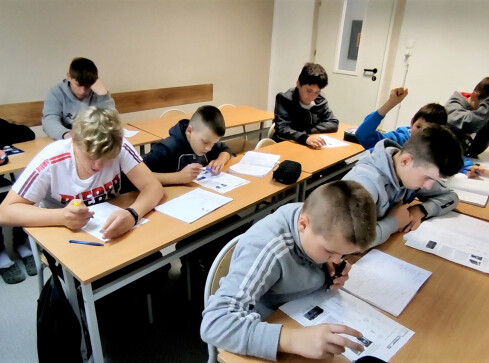 Powstały klasy branżowe w MOS w Krajence  - grafika