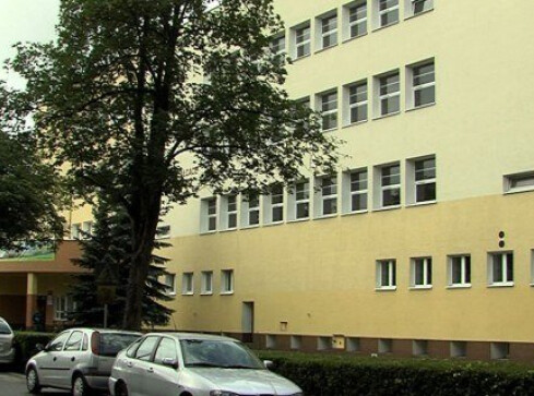 Pilski Ogólniak na Pola będzie miał 80 lat. Będzie zjazd absolwent - grafika