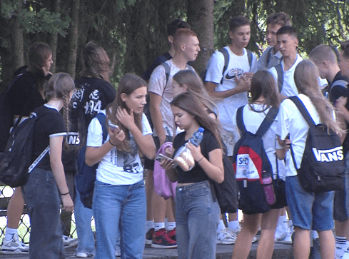 Skrócone lekcje przez upały - grafika