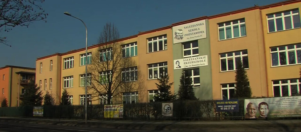 Mimo obaw przed koronawirusem  uczniowie szkoły salezjańskiej wyjeżdżają do Hiszpanii