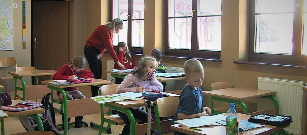 Dzieci się cieszą z powrotu do szkoły. Rodzice także 