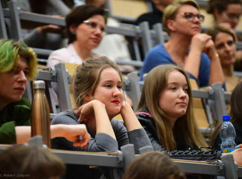 Pilskie uczelnie w rankingu Perspektyw - grafika