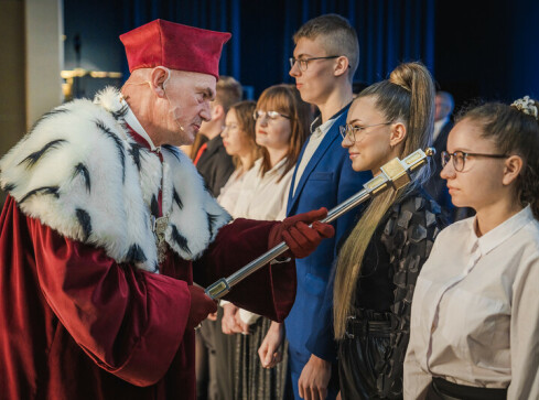 Ponad pół tysiąca nowych studentów w Pile  - grafika