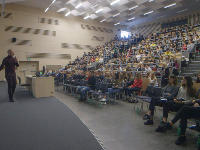 Reportaże z wypraw, motywujące wykłady oraz porządna dawka przyrod - grafika