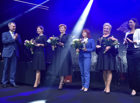 I LO w Pile laureatem konkursu Wielkopolska Szkoła Roku - grafika