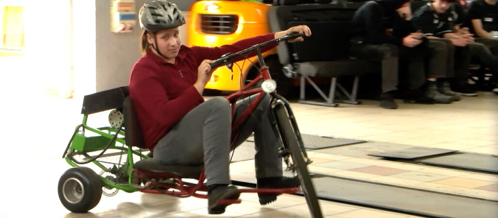 Sami zbudowali elektryczne trajki - VIDEO