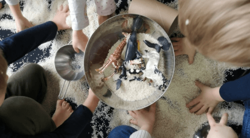 Lokalny Klub Rodzinny w Czarnkowie wychodzi na przeciw rodzicom  - grafika