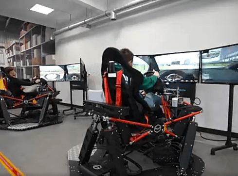 Centrum nauki bije rekordy popularności - grafika