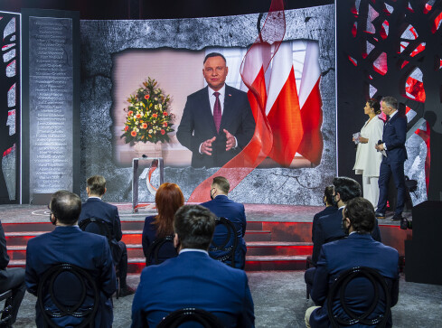 Uczennica LO na Pola laureatką ogólnopolskiego konkursu - grafika