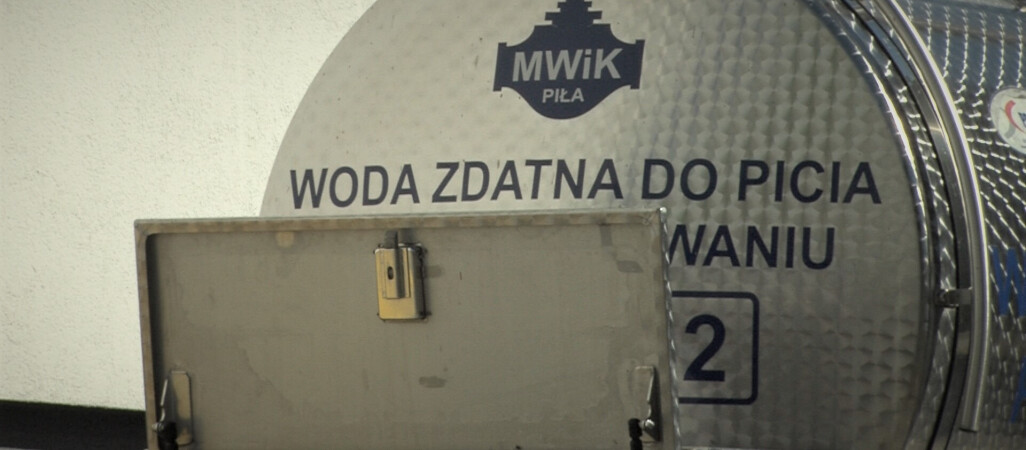 Skażona woda w szkole. Dziś powtórne badania 