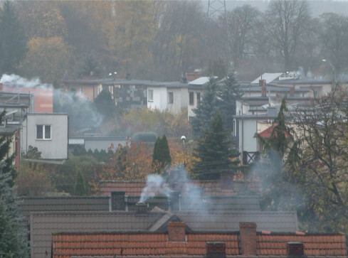 Precz z kopciuchami! Są pieniądze na lepsze rozwiązania - grafika