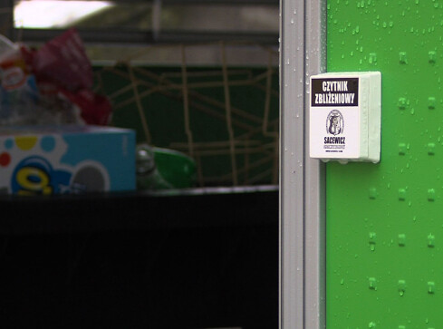 Zaczipowane wiaty śmietnikowe  - grafika