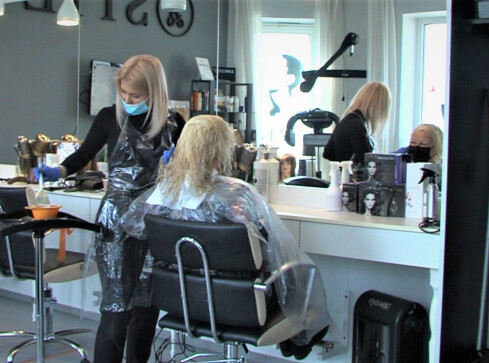 Branża beauty odmrożona, ale nie wszędzie  - grafika