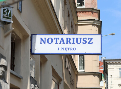 Majątek po zmarłym małżonku dziedziczy także teściowa! Można un - grafika