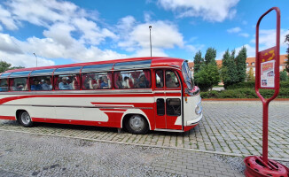 Retro Bus na ulicach Piły - ZDJĘCIA 