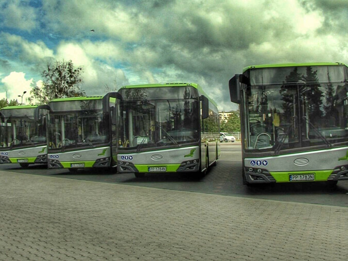 Solaris, czy Mercedes? Która firma dostarczy do Piły elektryczne aut - grafika