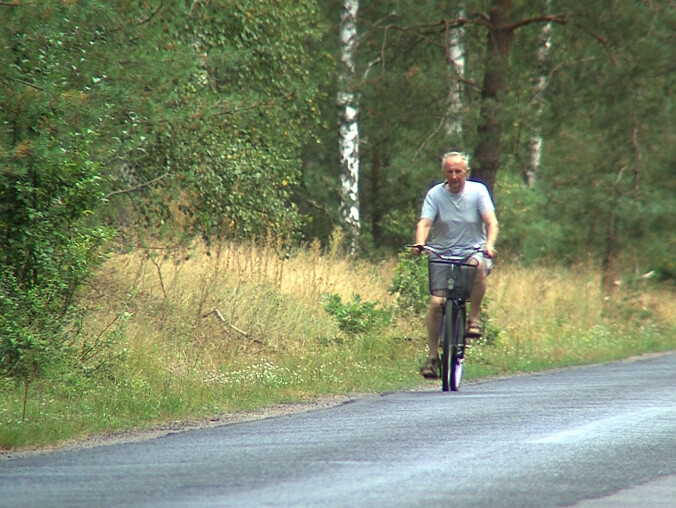 Cztery rodziny blokują budowę ścieżki rowerowej  - grafika