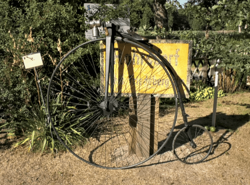 "Odjazdowa" kolekcja, czyli przedwojenne rowery w Złotowie  - grafika