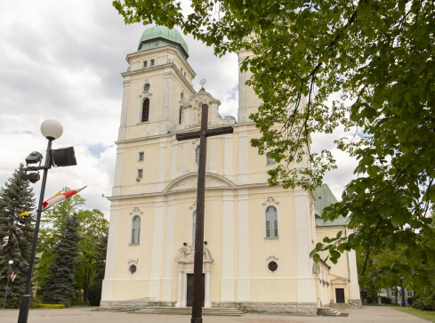 Stanowisko Episkopatu w sprawie uczestnictwa w mszach świętych - grafika