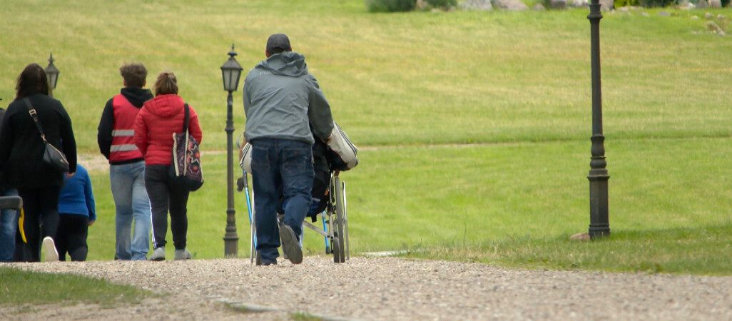 Pielgrzymka niepełnosprawnych do Skrzatusza