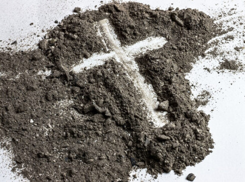 Środa Popielcowa. Zaczyna się Wielki Post - grafika