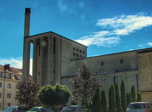 Dwóch zakonników z parafii zakażonych. Sanepid szuka wiernych  - grafika