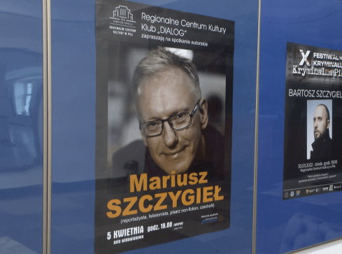 Mariusz Szczygieł w Pile - grafika