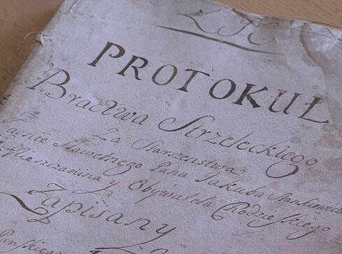 Dokumenty z XVIII wieku trafiły do chodzieskiego muzeum - grafika