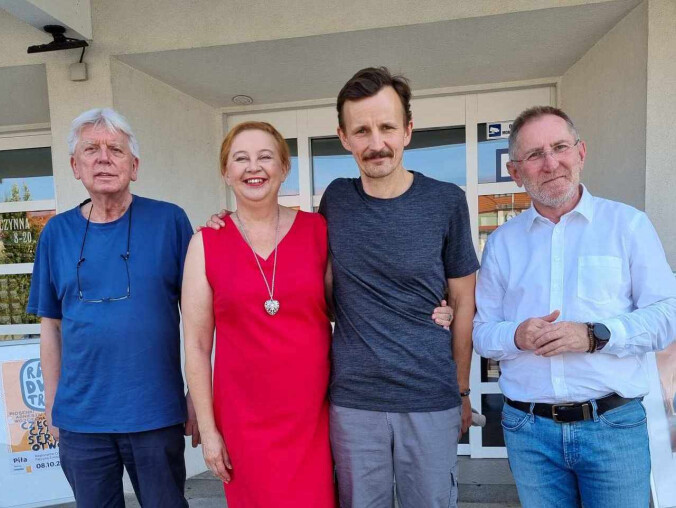 Artur Paczesny nagrodzony za rolę w „Tyle co nic” z wizytą w Pil - grafika