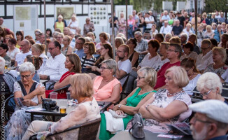 Koncert Bossa Novy na rozpoczęcie Piła Festival & Academy 