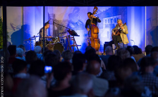 Koncert Bossa Novy na rozpoczęcie Piła Festival & Academy 