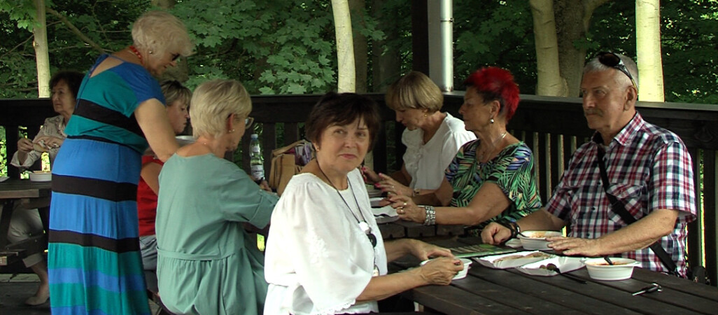  Seniorzy na leśnych warsztatach 