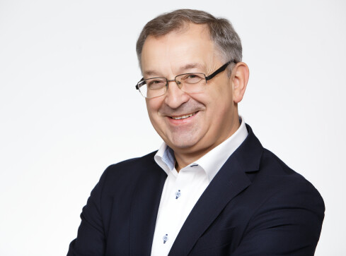 Bogdan Rogala odchodzi ze stanowiska dyrektora generalnego na Europę  - grafika