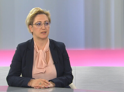 Świadczenia dla rodziców i przedsiębiorców. ZUS odpowiada - grafika