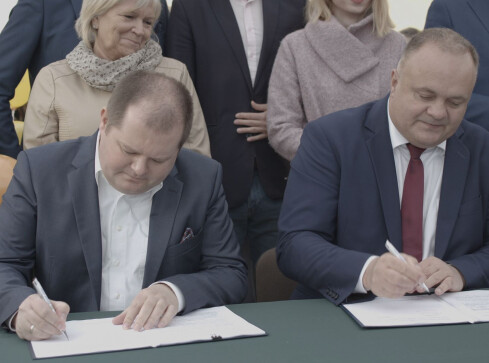 Rusza budowa hali sportowej przy I LO w Pile - grafika