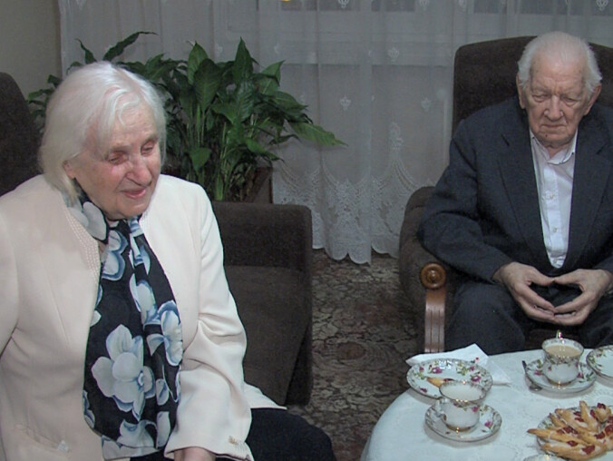 Poznali się w 47 roku. Teraz szykują się na brylantowe gody  - grafika