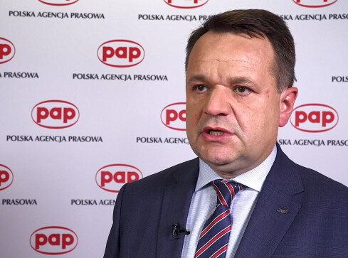 PGE do końca 2020 roku będzie miała 200 punktów ładowania samocho - grafika