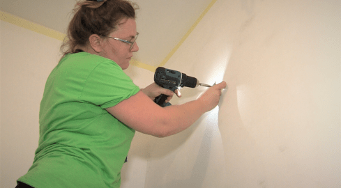 Trzy wolontariuszki urządziły kuchnię Migaczom  - grafika