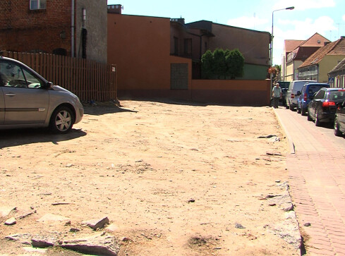 Co zrobić z tym placem w centrum miasteczka?  - grafika