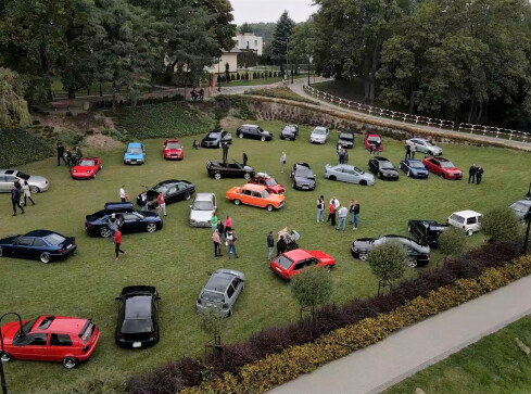 Tuningowane auta na zlocie w Łobżenicy  - grafika