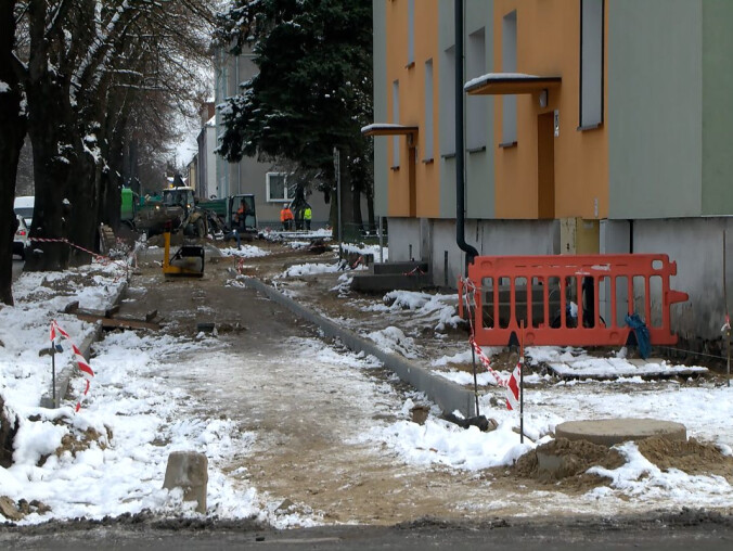Więcej chodników i ścieżek rowerowych w Chodzieży  - grafika