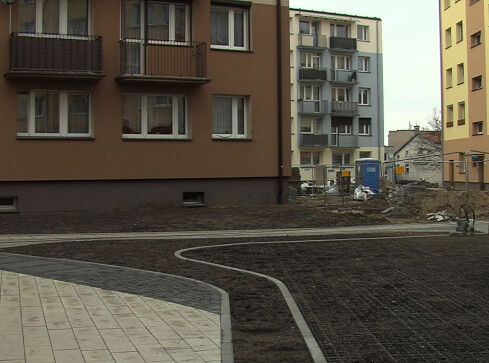 Przy okazji rewitalizacji zabraknie miejsc parkingowych? - grafika