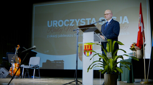 Chodzież obchodzi 590 urodziny  - grafika